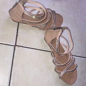 Daisy Fuentes sandals